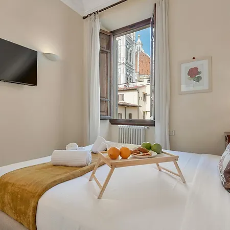 2 Con Vista Sul Duomo Apartment *